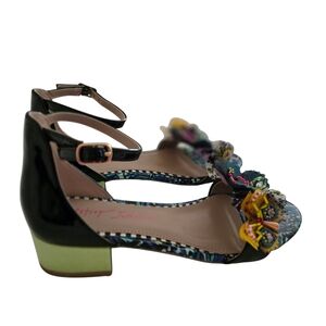 NEW Betsey Johnson Pippy Black and Multicolor Butterflies Low Heels